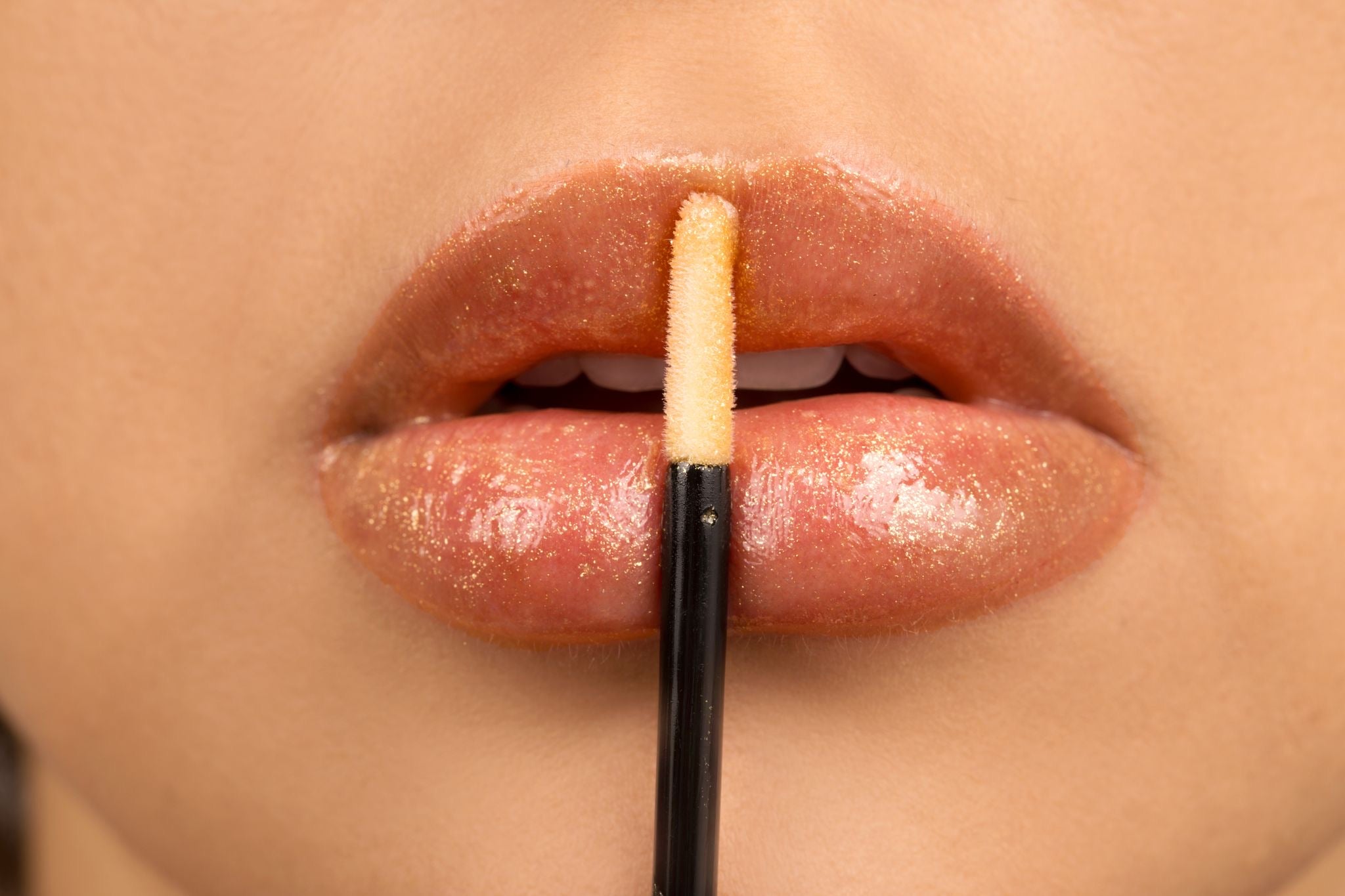 Big Pout Energy - Tinted Chilli Infused Lip Plumping Oil