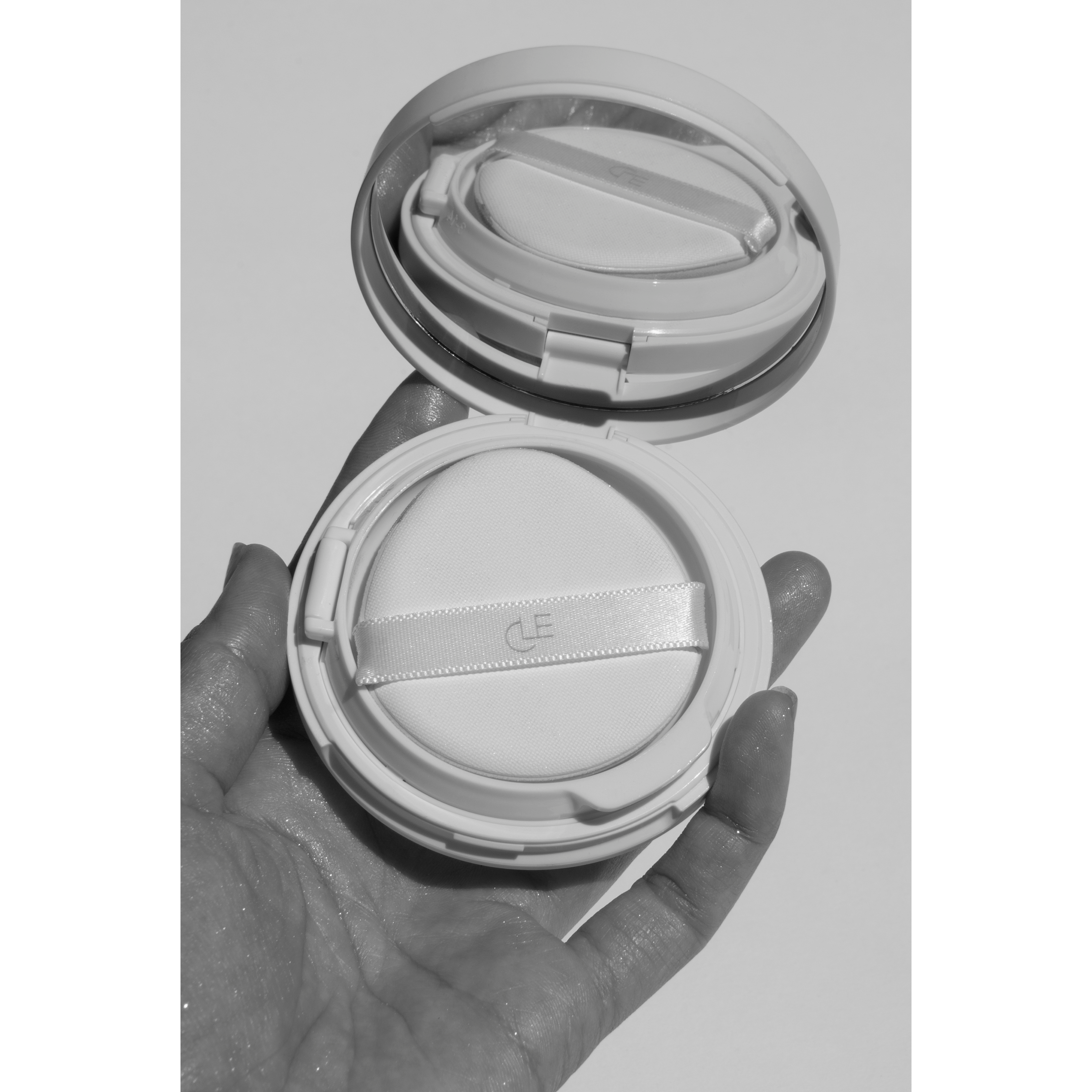 Essence Moonlighter Cushion